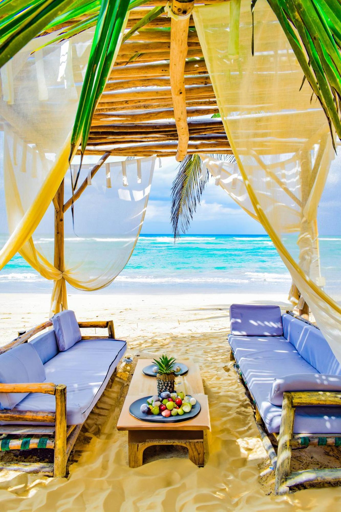 Playa Palmera Beach Resort Punta Cana Exterior photo