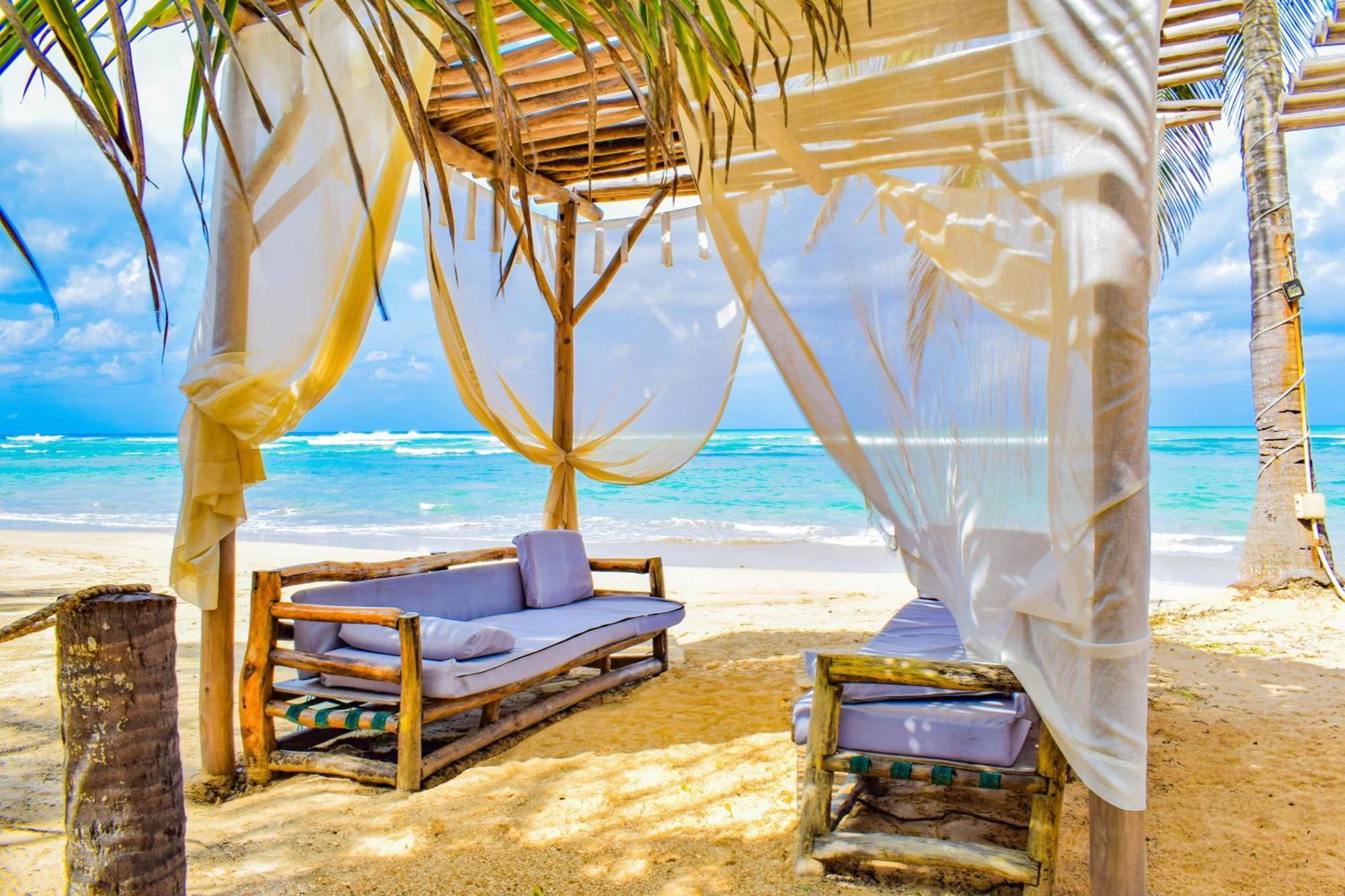 Playa Palmera Beach Resort Punta Cana Exterior photo